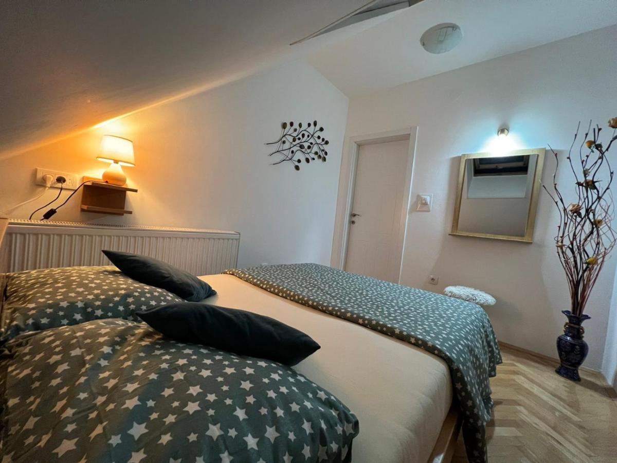 Prestige Apartment 3 Novi Sad Esterno foto